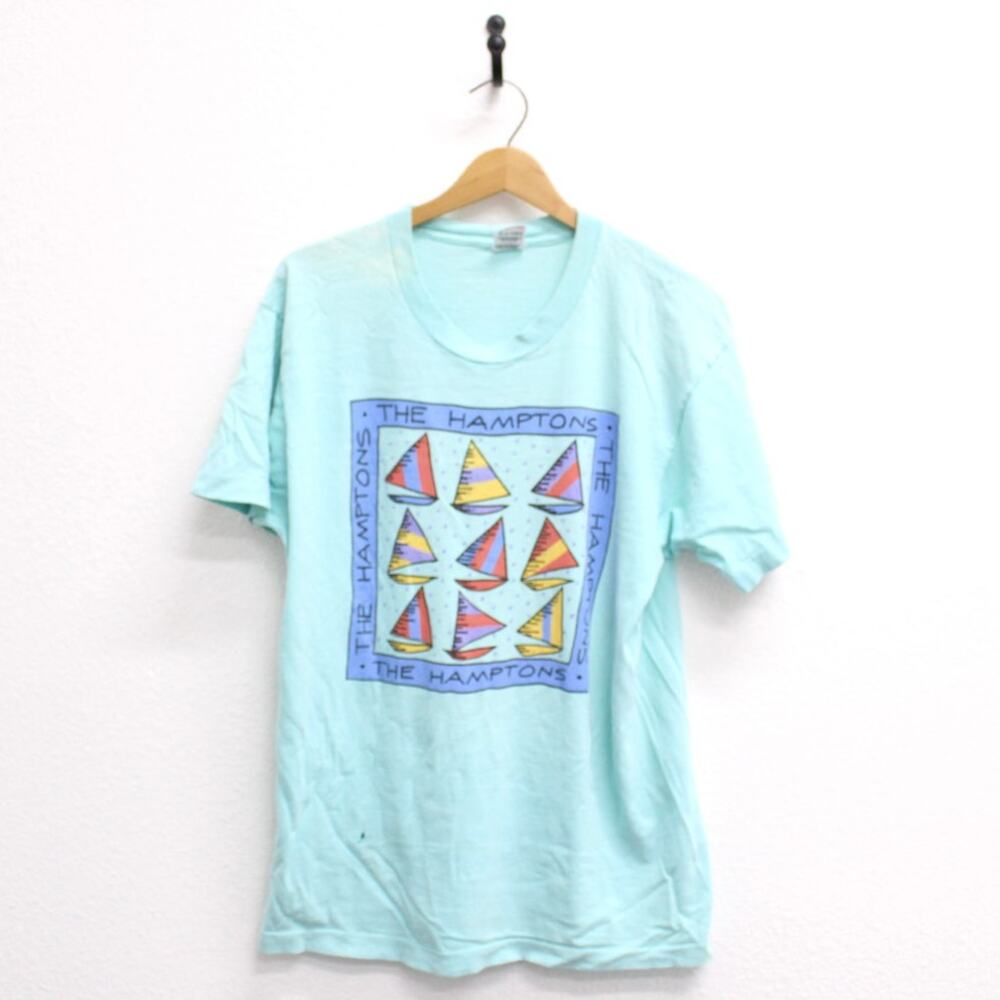 Vintage The Hamptons Sail Boats T Shirt Large